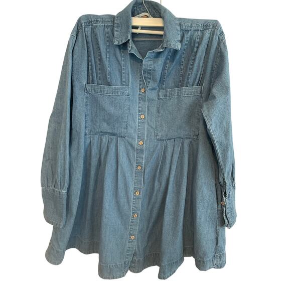 Free People Vintage Denim Button Front Boho Pockets Yoke Pintucks Long Sleeve XS - Picture 2 of 8